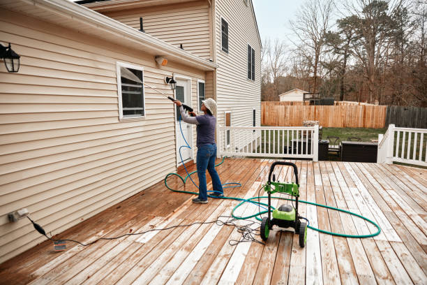 Best Commercial Building Pressure Washing  in Endicott, NY